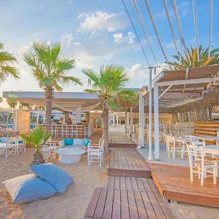 Fit And Padel Paradise Escape-sun, Sea And Padel Ayia Napa