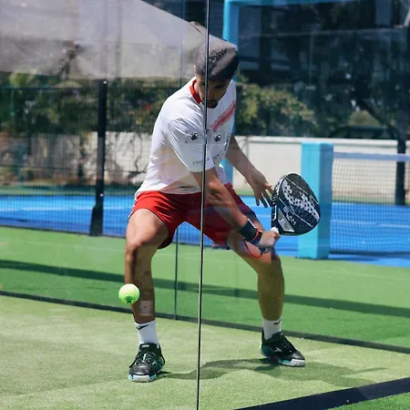 Fit And Padel Paradise Escape-sun, Sea And Padel Otel